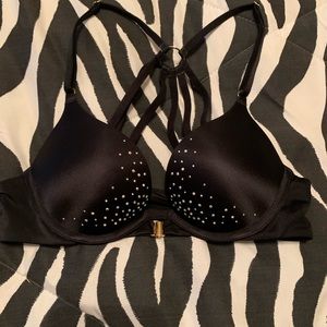 Victoria’s Secret bra